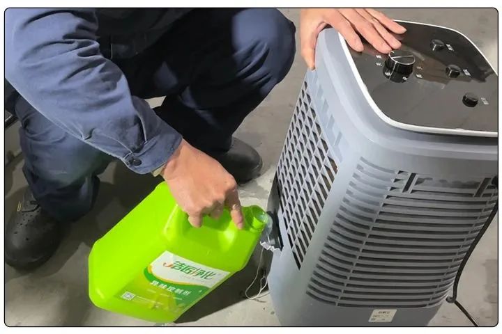 橡膠配件加工廠氣味難聞，傷害人體；廢氣除臭用Dejing的凈?！.jpg
